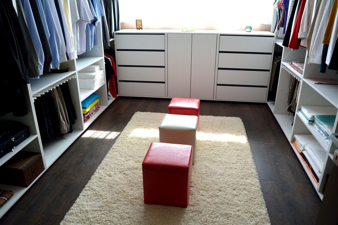Comoda din Pal Alb striat W1000ST22 cu 8 sertare cu amortizare Blum 1 1